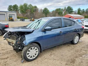 2016 NISSAN VERSA