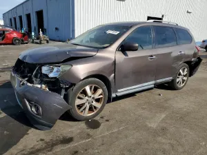 2015 NISSAN PATHFINDER