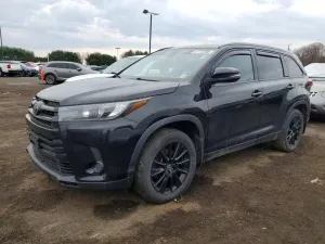 2019 TOYOTA HIGHLANDER
