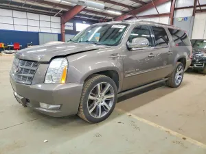 2013 CADILLAC ESCALADE