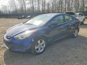 2013 HYUNDAI ELANTRA