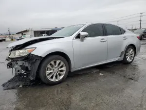 2013 LEXUS ES300