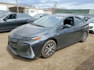 2022 TOYOTA PRIUS