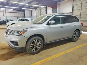 2017 NISSAN PATHFINDER