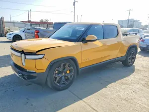 2023 RIVIAN RIT