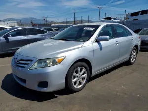 2011 TOYOTA CAMRY