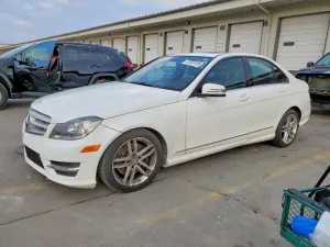 2013 MERCEDES-BENZ C-CLASS