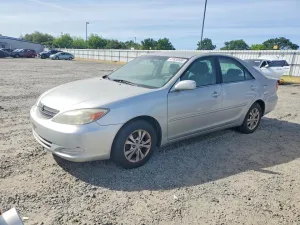 2004 TOYOTA CAMRY