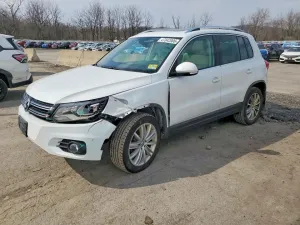 2016 VOLKSWAGEN TIGUAN