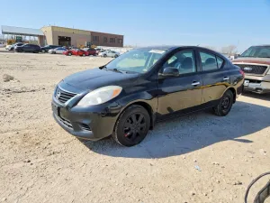 2012 NISS VERSA