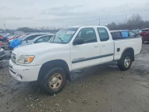 2004 TOYOTA TUNDRA