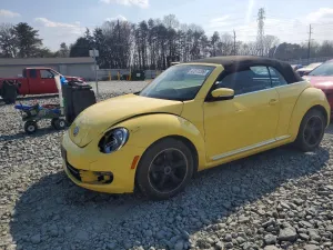2013 VOLKSWAGEN BEETLE