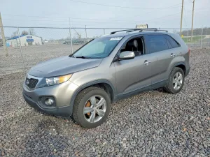 2013 KIA SORENTO