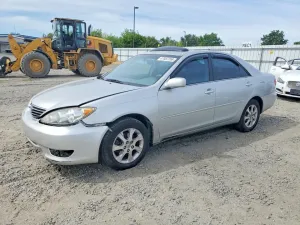 2005 MAZDA CAMRY