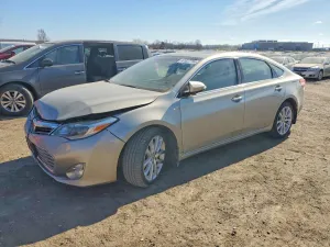 2013 TOYOTA AVALON