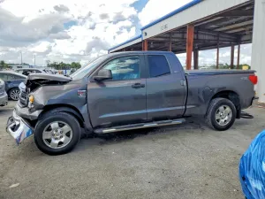 2012 TOYOTA TUNDRA