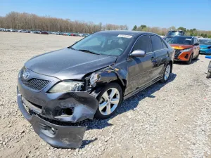 2011 TOYOTA CAMRY