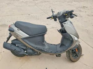 2023 GENUINE SCOOTER CO. SCOOTER