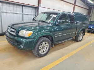 2004 TOYOTA TUNDRA