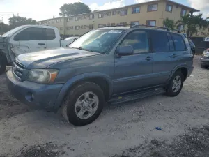 2005 TOYOTA HIGHLANDER