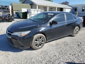 2017 TOYOTA CAMRY