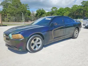 2013 DODGE CHARGER