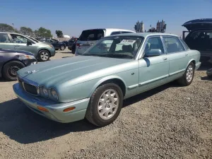 2001 JAGUAR XJ8