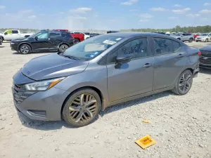 2023 NISSAN VERSA