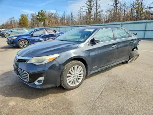 2014 TOYOTA AVALON
