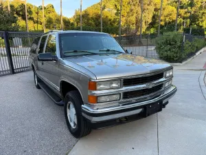 1999 CHEVROLET SUBURBAN