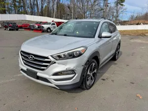 2017 HYUNDAI TUCSON