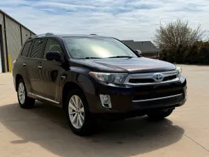 2013 TOYOTA HIGHLANDER