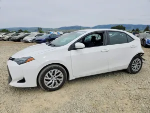 2018 TOYOTA COROLLA