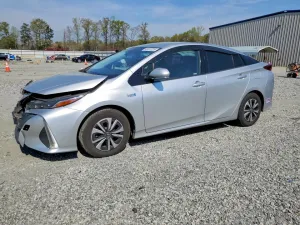2017 TOYOTA PRIUS