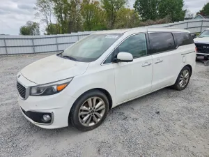 2015 KIA SEDONA