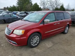 2013 CHRYSLER MINIVAN