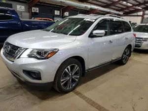 2017 NISSAN PATHFINDER