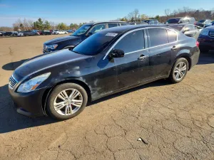 2013 INFINITI G37