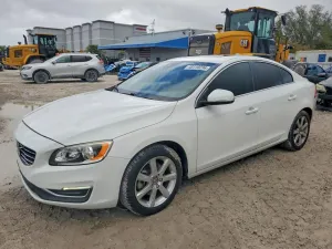 2016 VOLVO S60