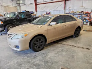 2010 TOYOTA CAMRY
