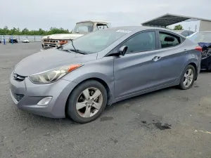 2012 HYUNDAI ELANTRA