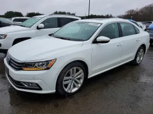 2018 VOLKSWAGEN PASSAT