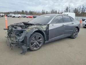 2022 ACURA TLX