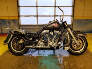 2006 HARLEY-DAVIDSON FL