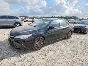 2015 TOYOTA CAMRY SOLA