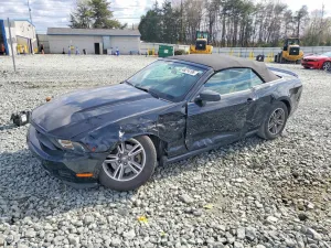 2011 FORD MUSTANG