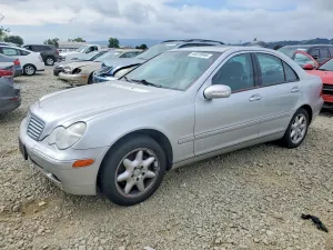 2001 MERCEDES-BENZ C-CLASS