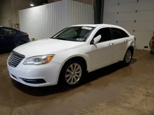 2011 CHRYSLER 200