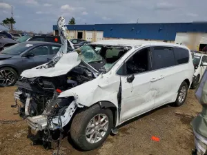 2025 CHRYSLER PACIFICA