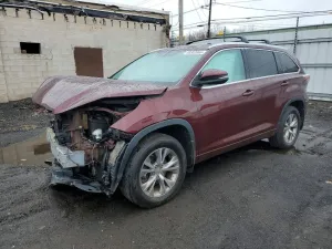 2015 TOYOTA HIGHLANDER